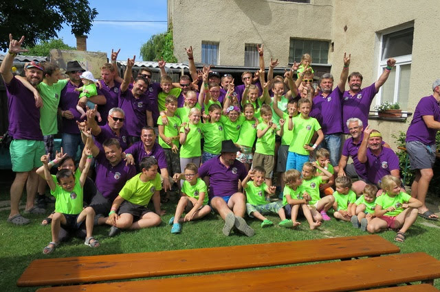 Foto 2016 – Hoňka světem